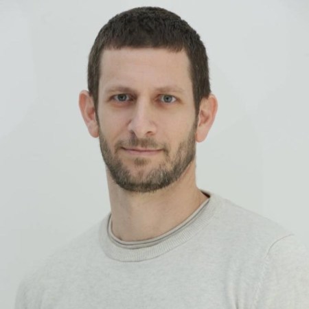 ד"ר ליאור אדלר